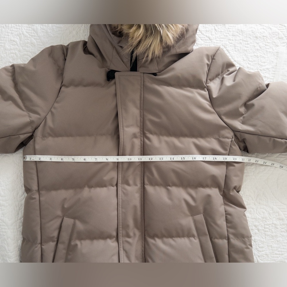 NWT Golden Powder Parka Long Aritzia Waterproof Windproof Faur Fur Taupe Size L - Picture 13 of 15